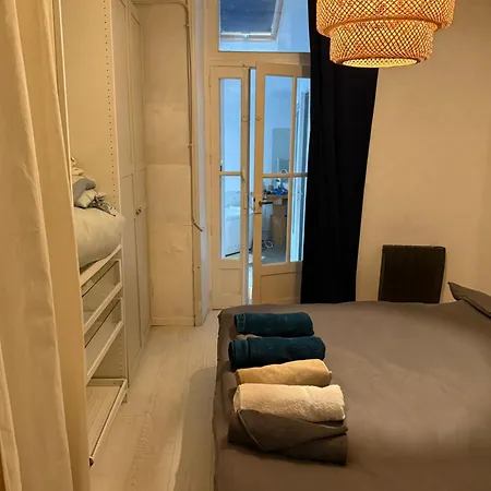 2 Pieces - Centre - Bain Balneo Nantes